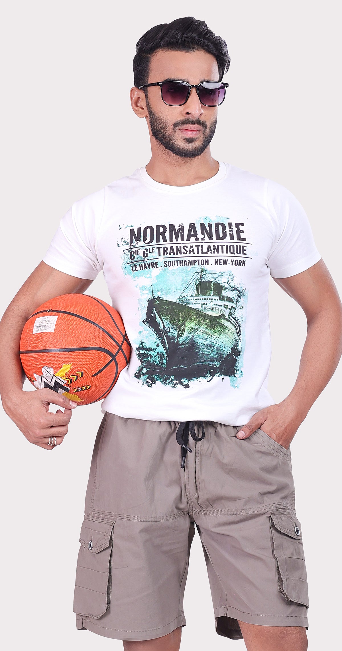 Men's Grey Sand Done Solid Bermuda Comfort Cotton