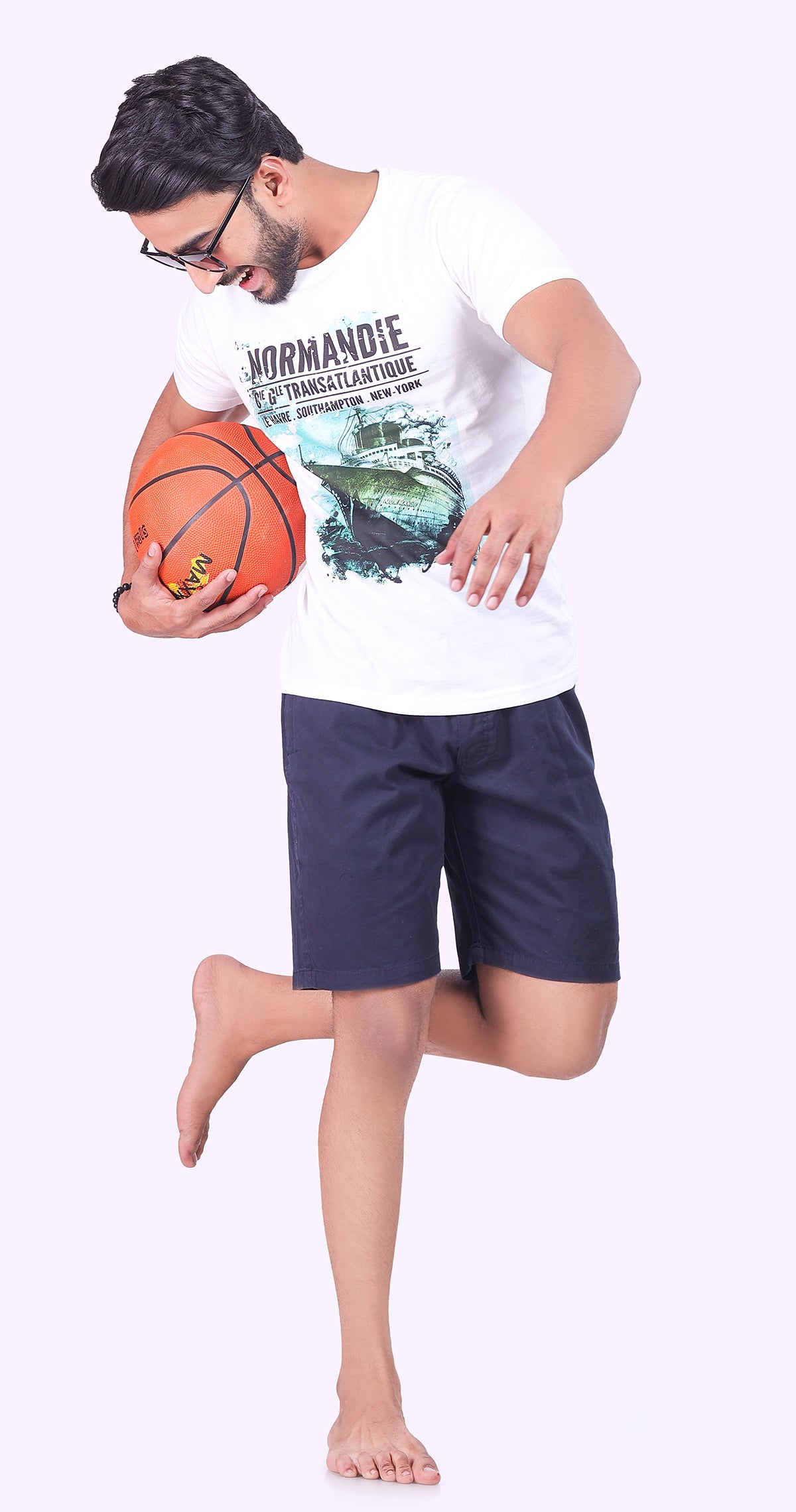 Men's Blue Coastal Chill Solid Bermuda Comfort Cotton