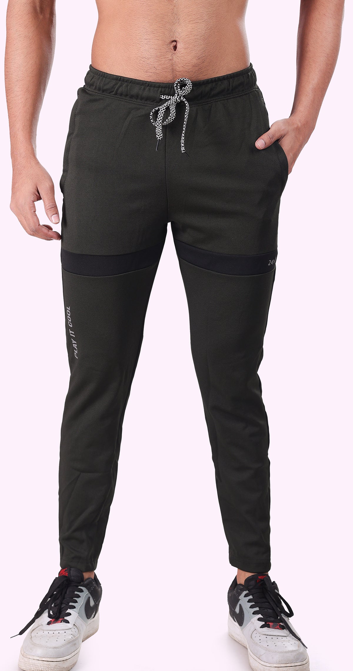 Men's Dynamic fit Sports Pants Soild sweat Control