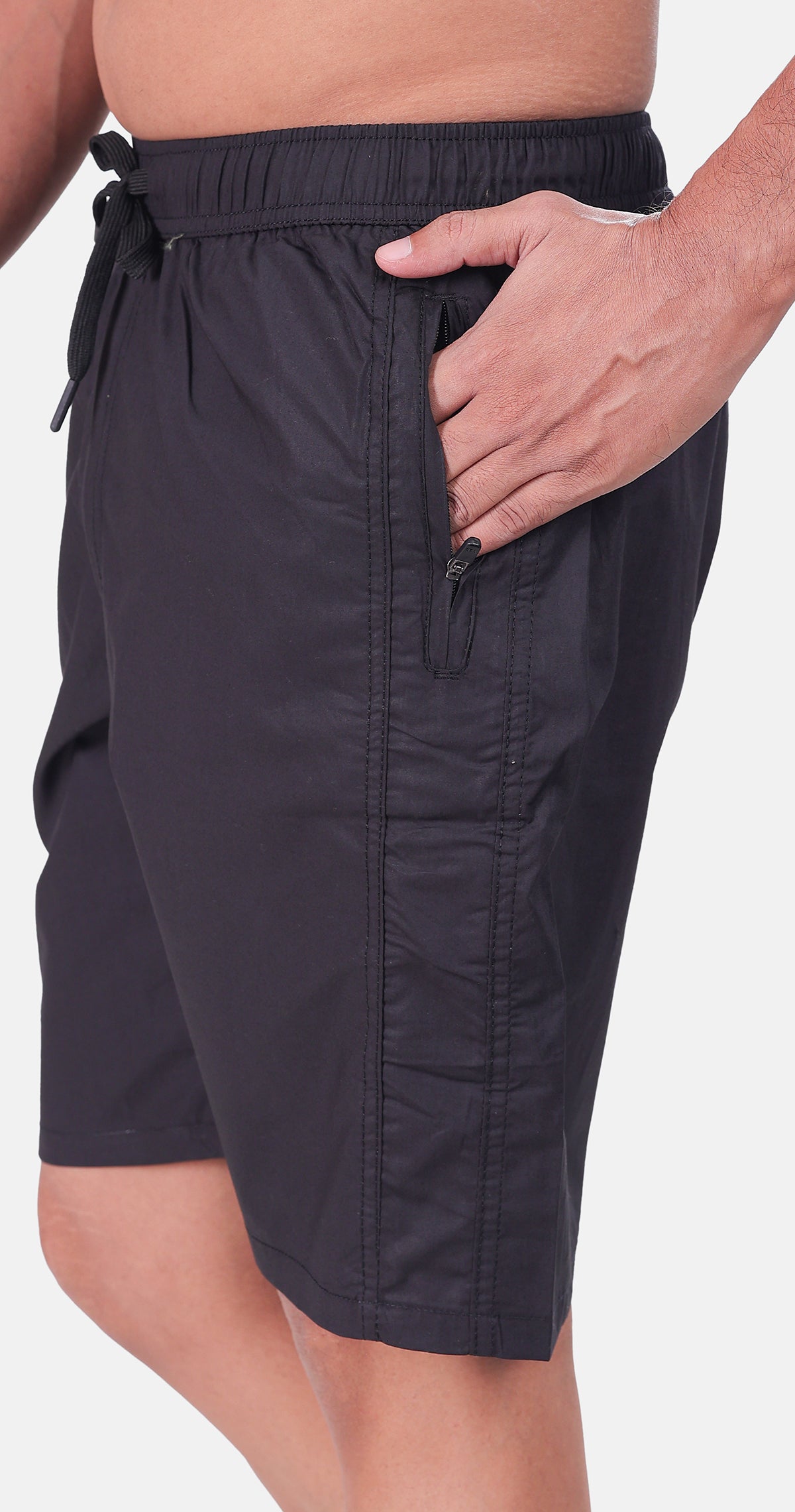 Men's Black Bermuda Vibe Solid Comfort Cotton