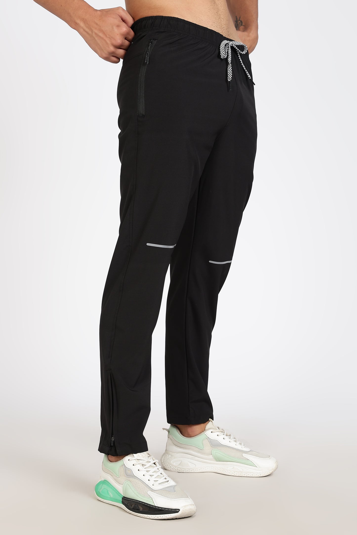 Men's Arctic Black sports active track lower Pant