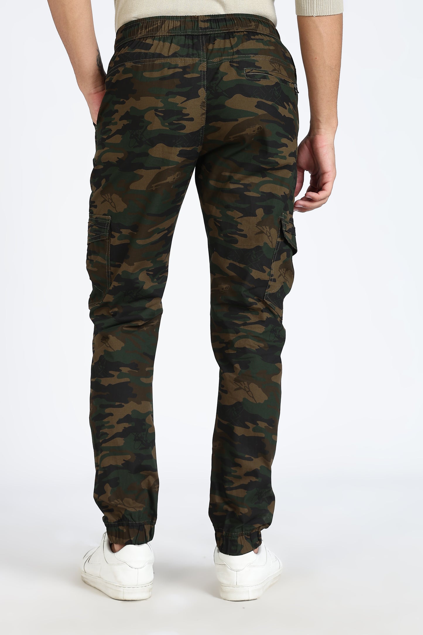 Men's Green Dyanmic Motion Military Print Jogger Cotton
