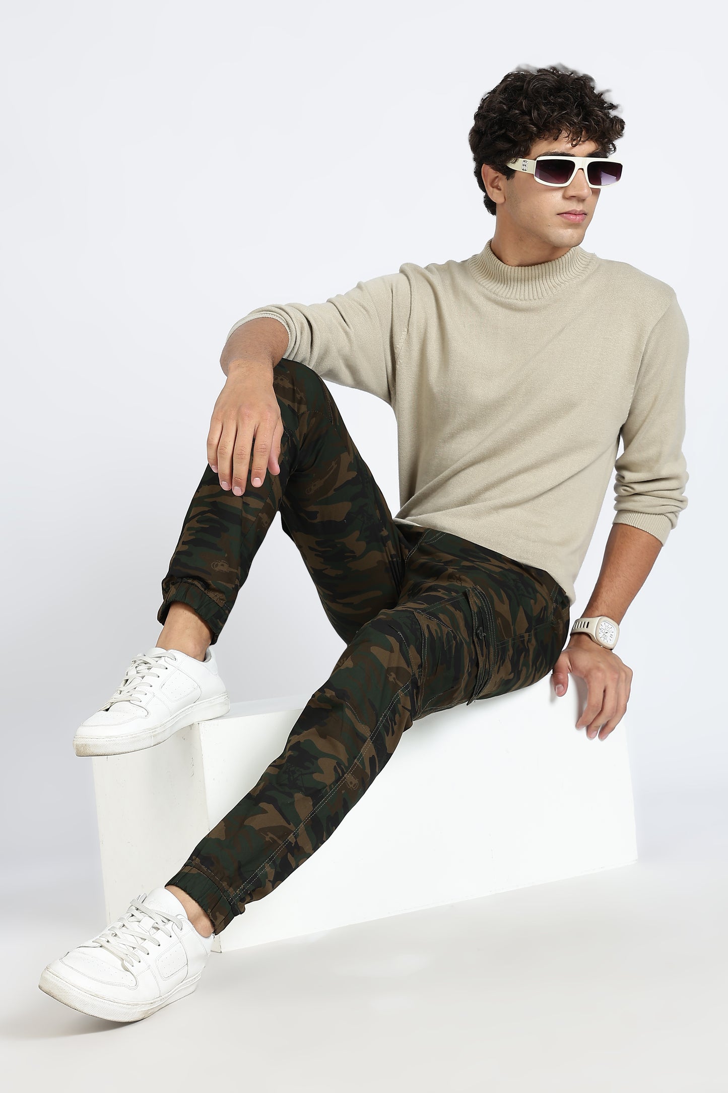 Men's Green Dyanmic Motion Military Print Jogger Cotton