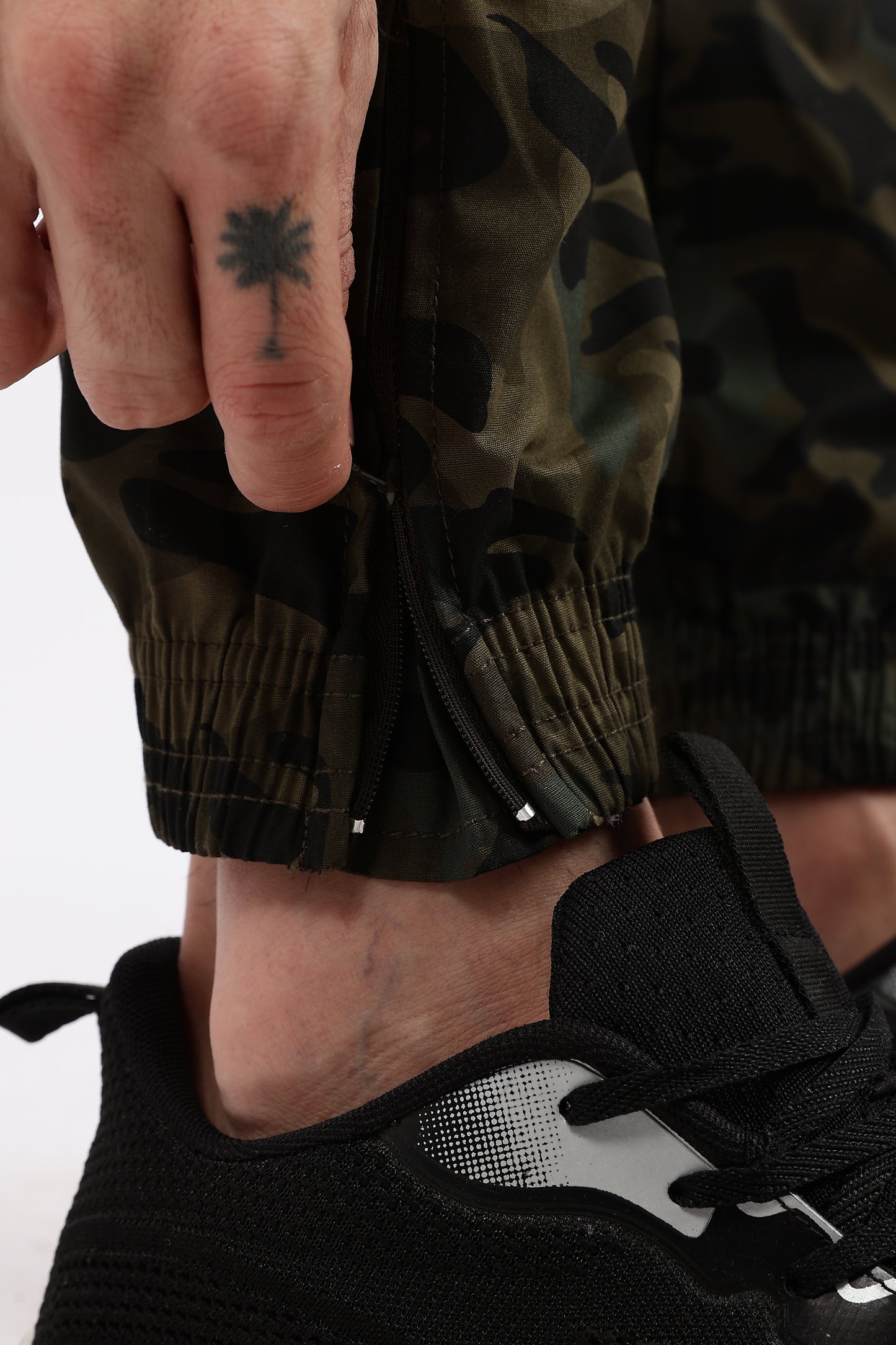 Men's Green Military Printed Jogger
