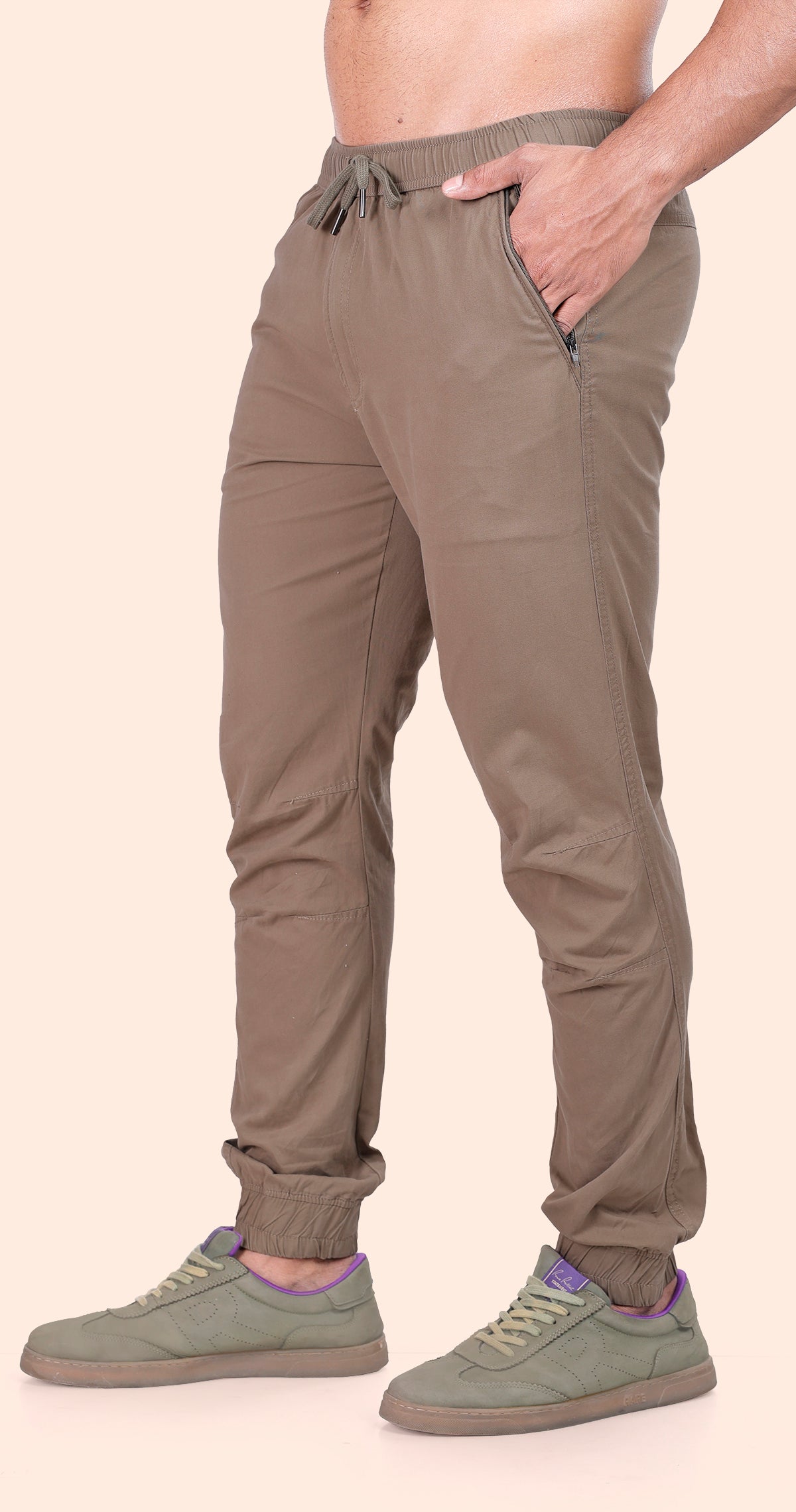 Men's Warm Olive Sporty Track Solid Jogger Cotton