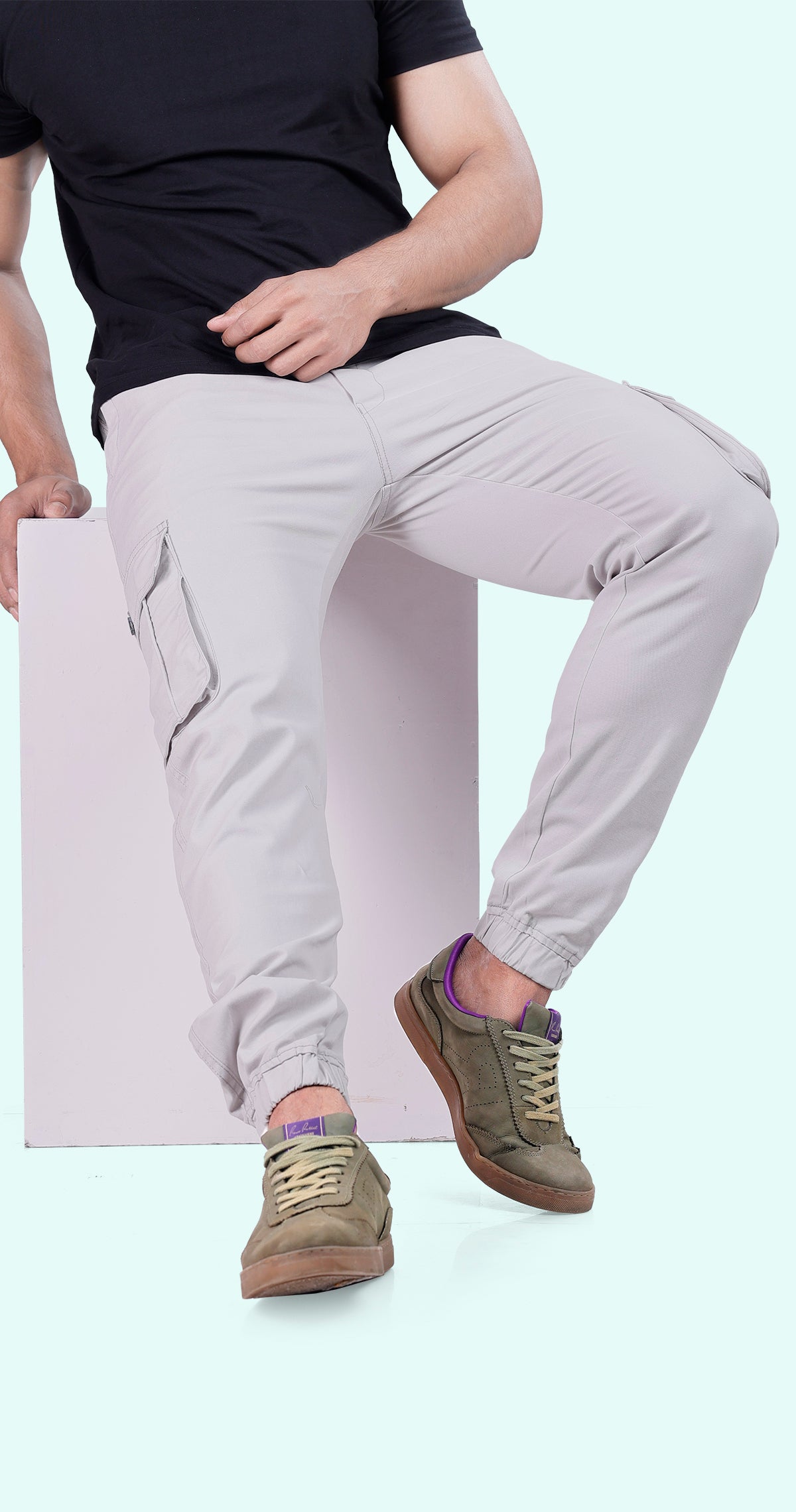 Men's Light Grey Athletic Flow Solid Jogger Cotton