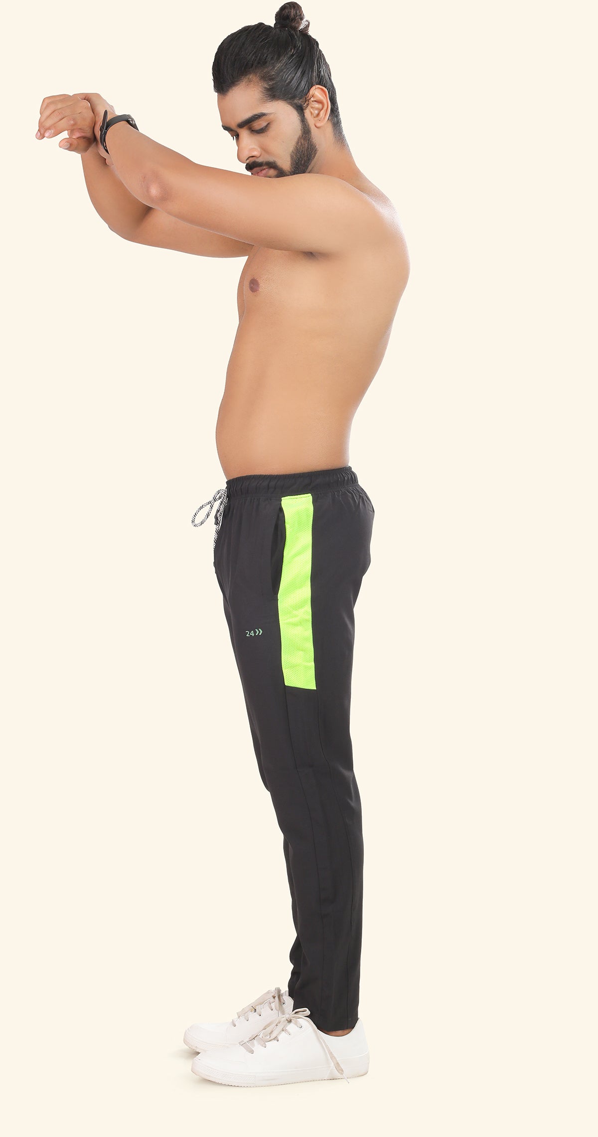 Men's Black Power move Sports Pants Soild sweat Control