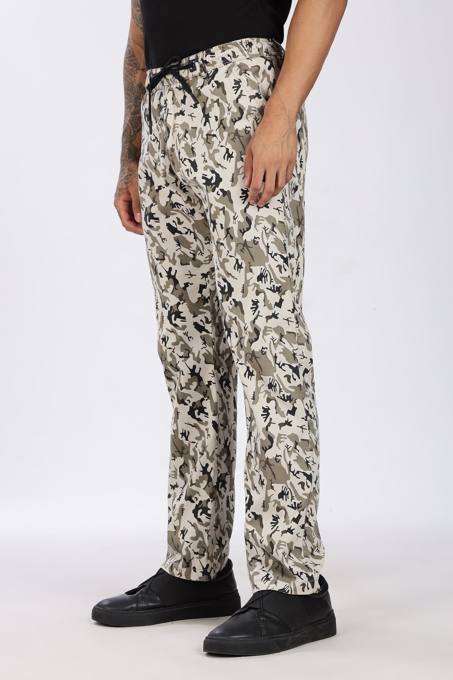 Men's Beige Urban Chill Pyjama PantsMilitary Print Comfort Cotton
