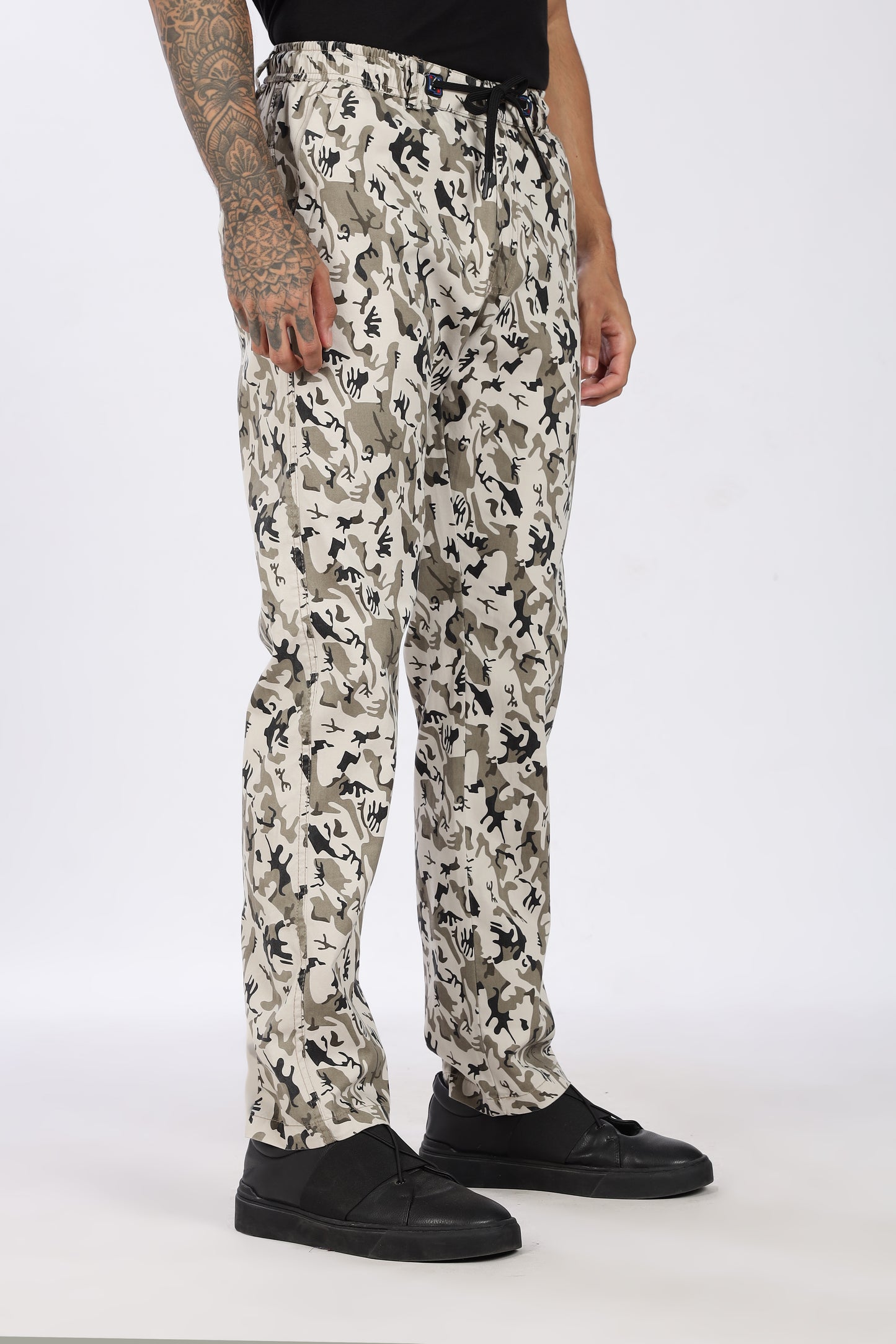 Men's Beige Urban Chill Pyjama PantsMilitary Print Comfort Cotton